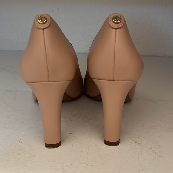 Michael Kors Heels - Picture 4 of 5